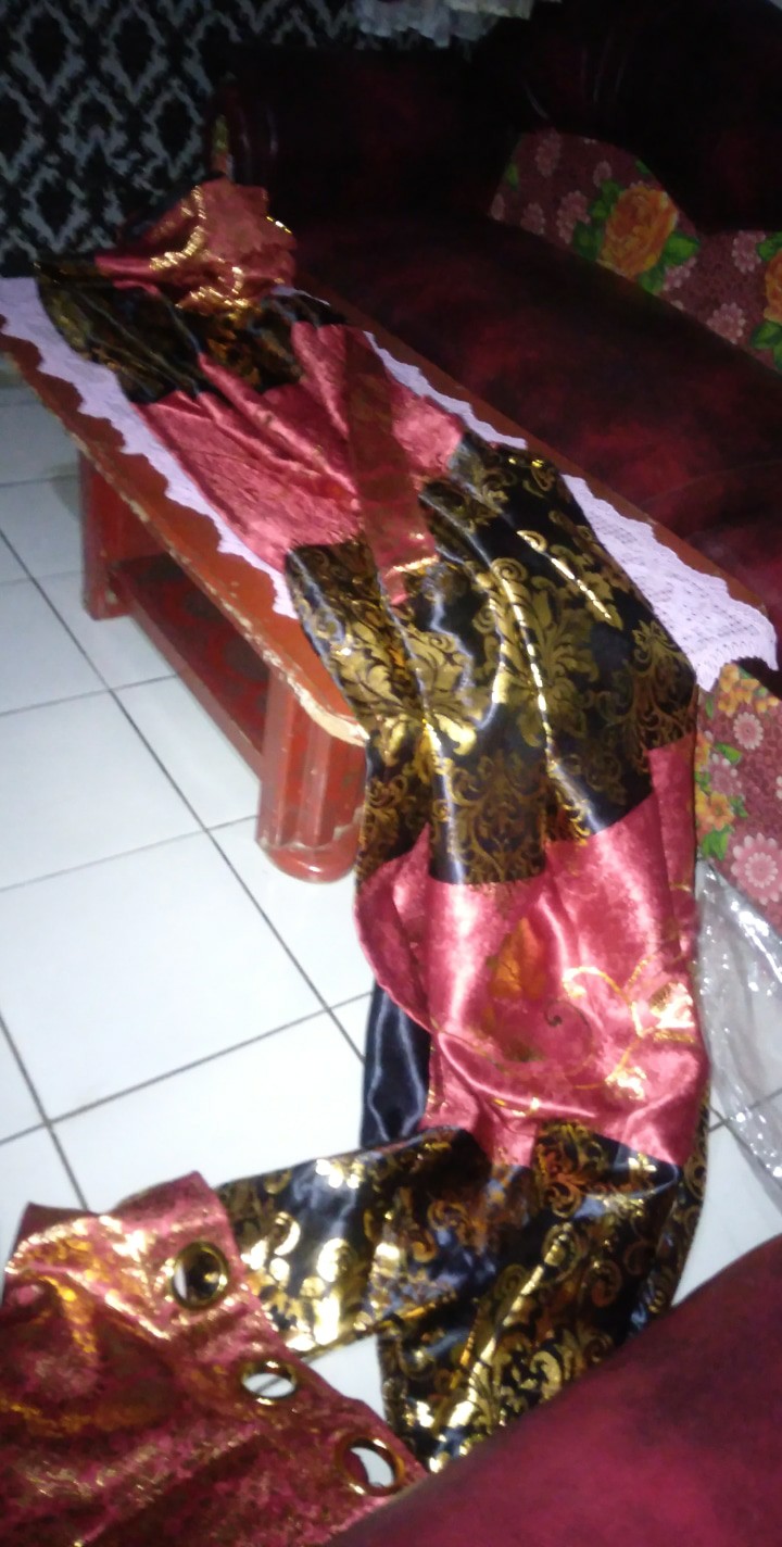 Gorden Jendela Pintu Embosh Model Smokring#coklat#merah#hijau#silver#ukuran Lebar 120 Cm Tinggi 230c