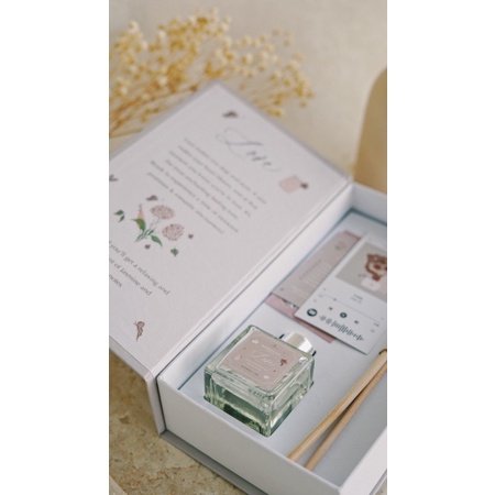 Le Senteurs Meaningful Life Series | Premium Reed Diffuser