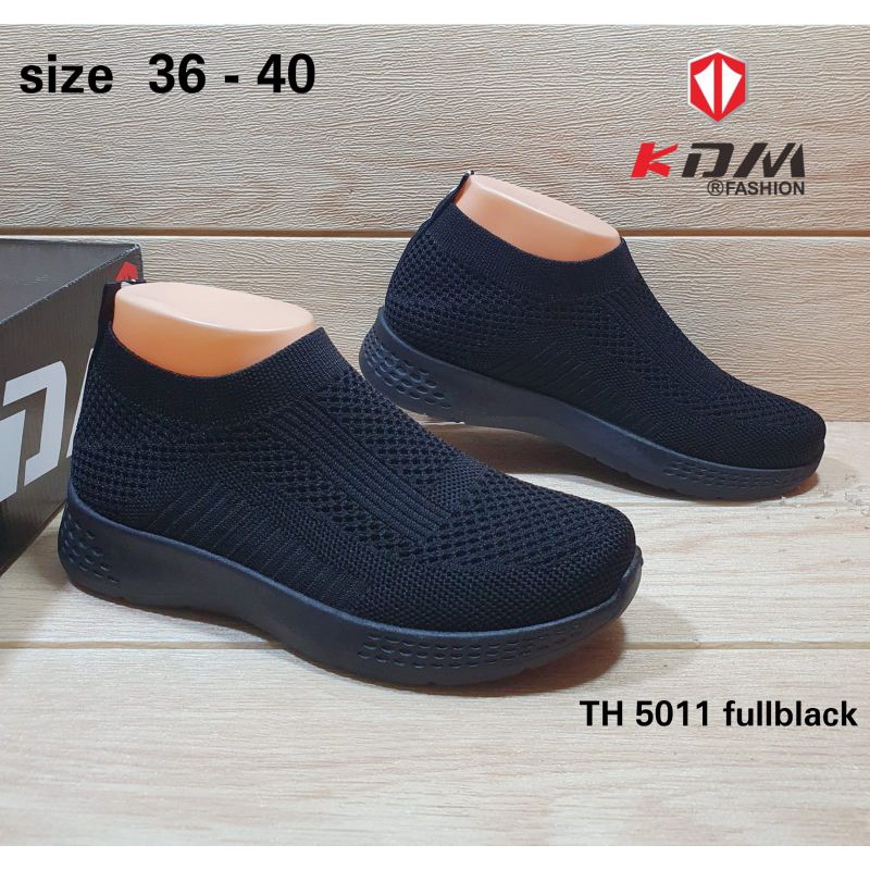 SEPATU SNEAKERS FASHION TANPA TALI KDM IMPORT, REALPICTURE, GOOD QUALITY, FREE BOX