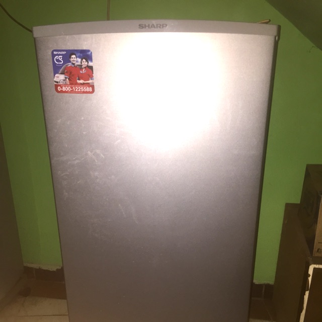 Kulkas Freezer Sharp FJ-M189K