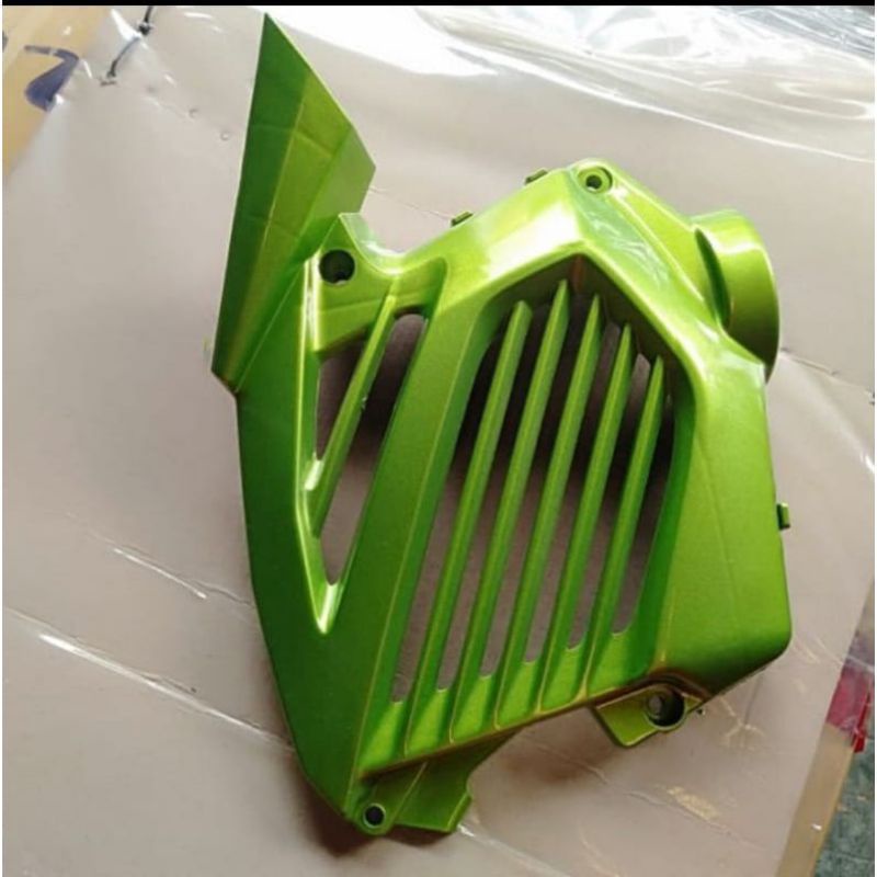 TUTUP COVER RADIATOR MOTOR XEON KARBU WARNA CHROME DAN HIJAU