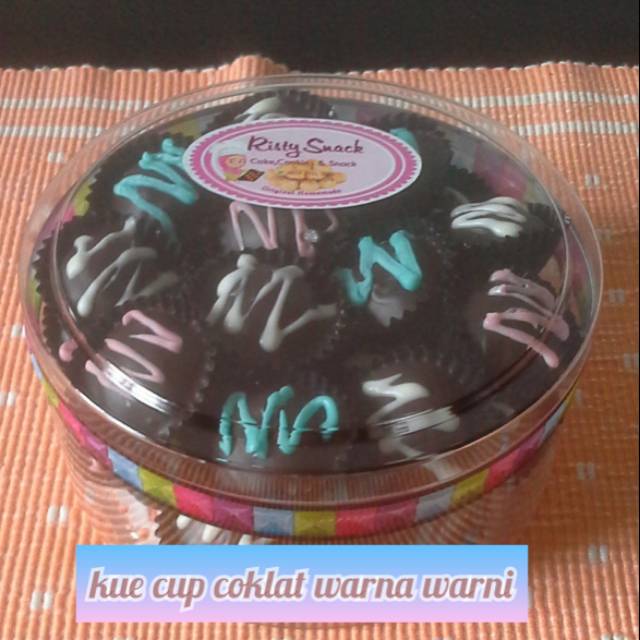 

kue cup coklat warna warni 500gr