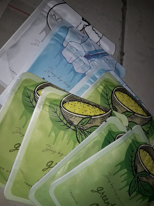 [50pcs] Plastik Packing Olshop Kantong Kresek Ramah Lingkungan Motif Smile 15x31 Cm