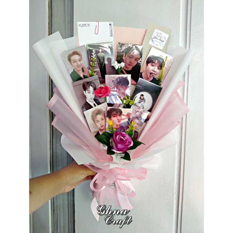 [5-10 foto] Polaroid Bouquet Foto Buket lamaran graduation KPop Korea cetak foto FREE GIFT CARD