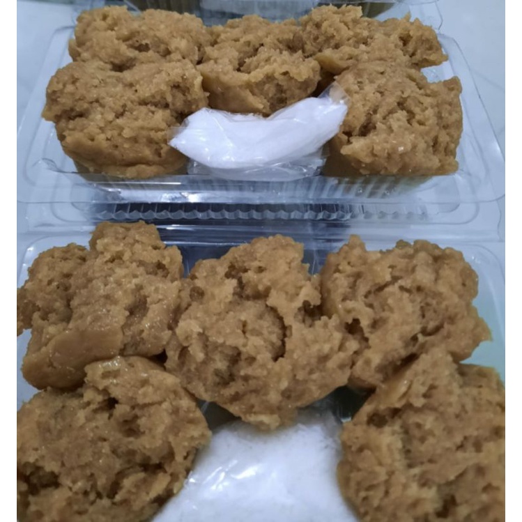 

kue mangkok Rasa gula aren /home made by po 2 Hari (1 pack isi 5 pcs)