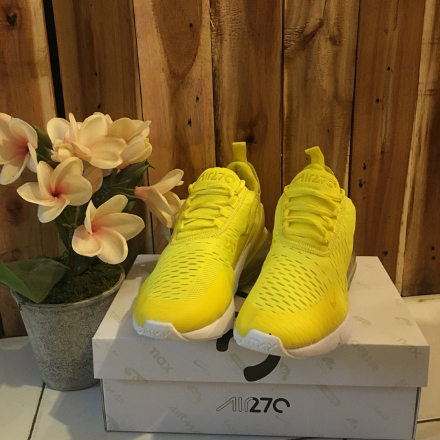Nike Air Max 270 Premium