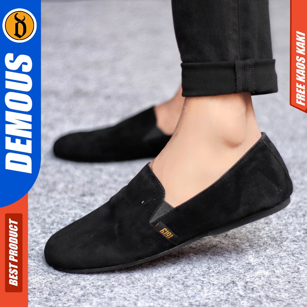 Demous Cord Sepatu Slip On Pria Casual Formal Kulit Suede Kerja Santai Hitam Polos