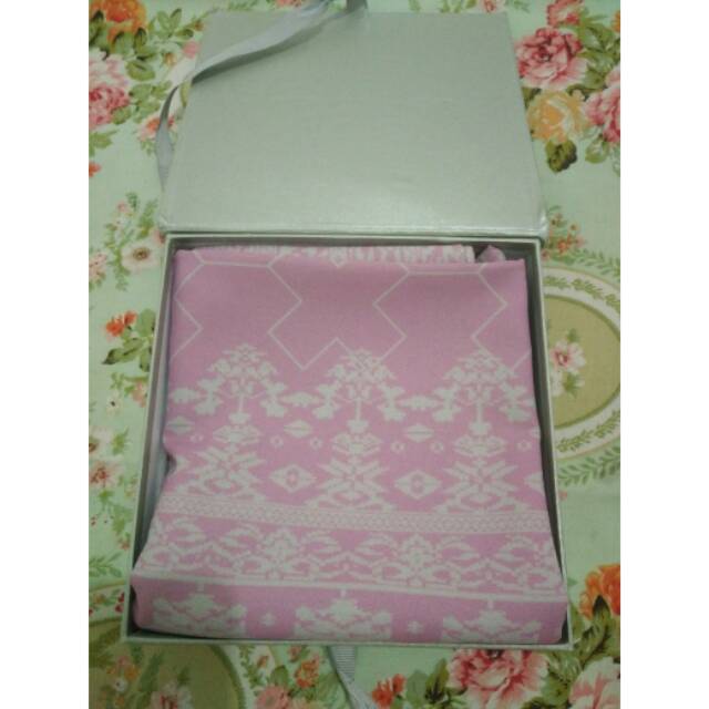 Minang Heritage Scarf