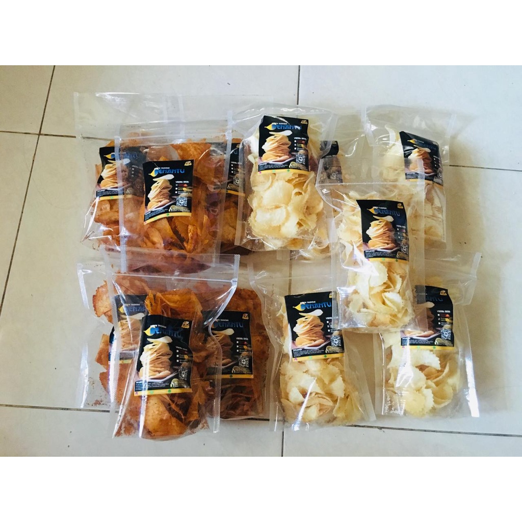 

Keripik Singkong Gurih Pedas Renyah Enak-Kripset 100gr