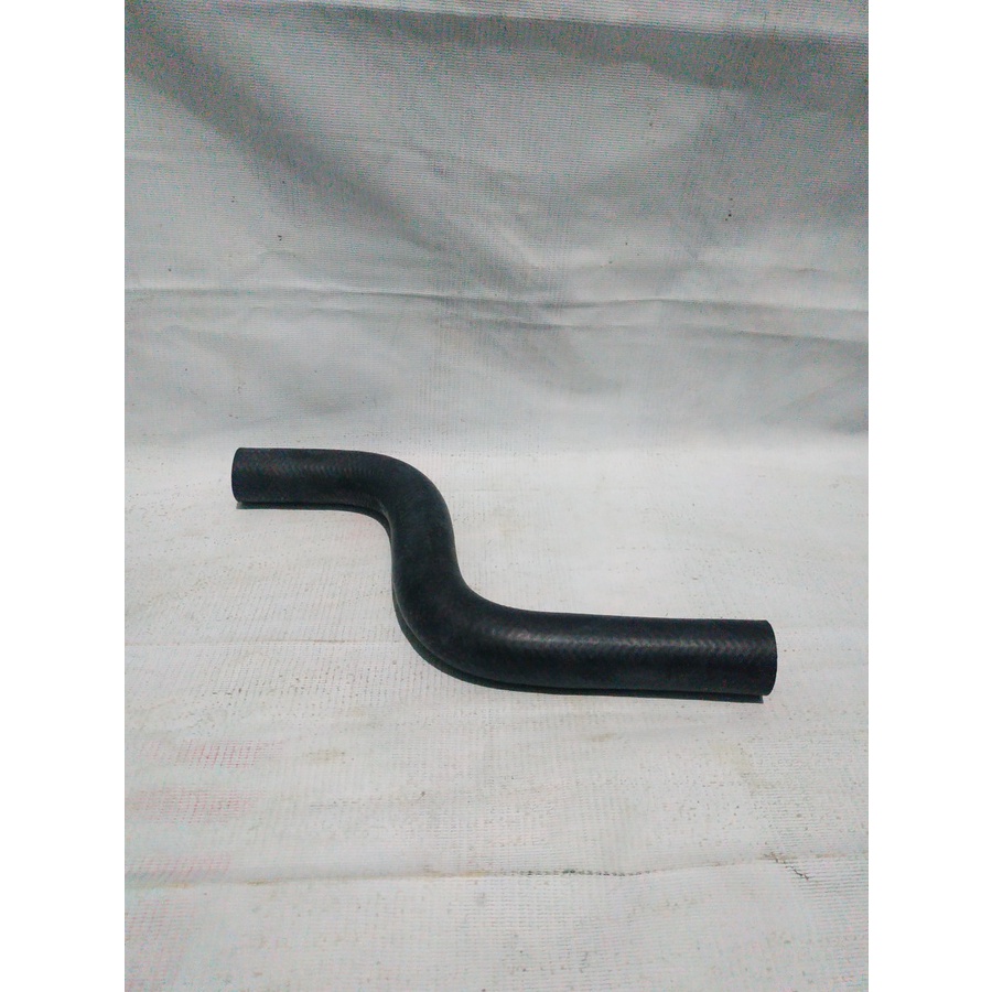 Selang Radiator Outlet Suzuki APV 17856-61J00-000