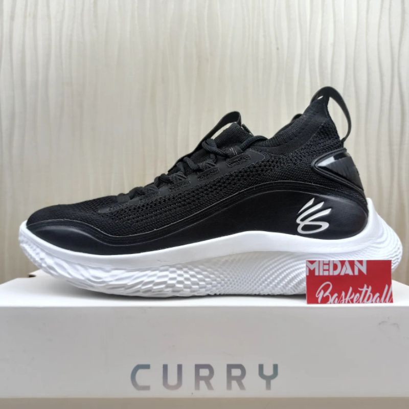 Sepatu Basket Curry 8 Black White