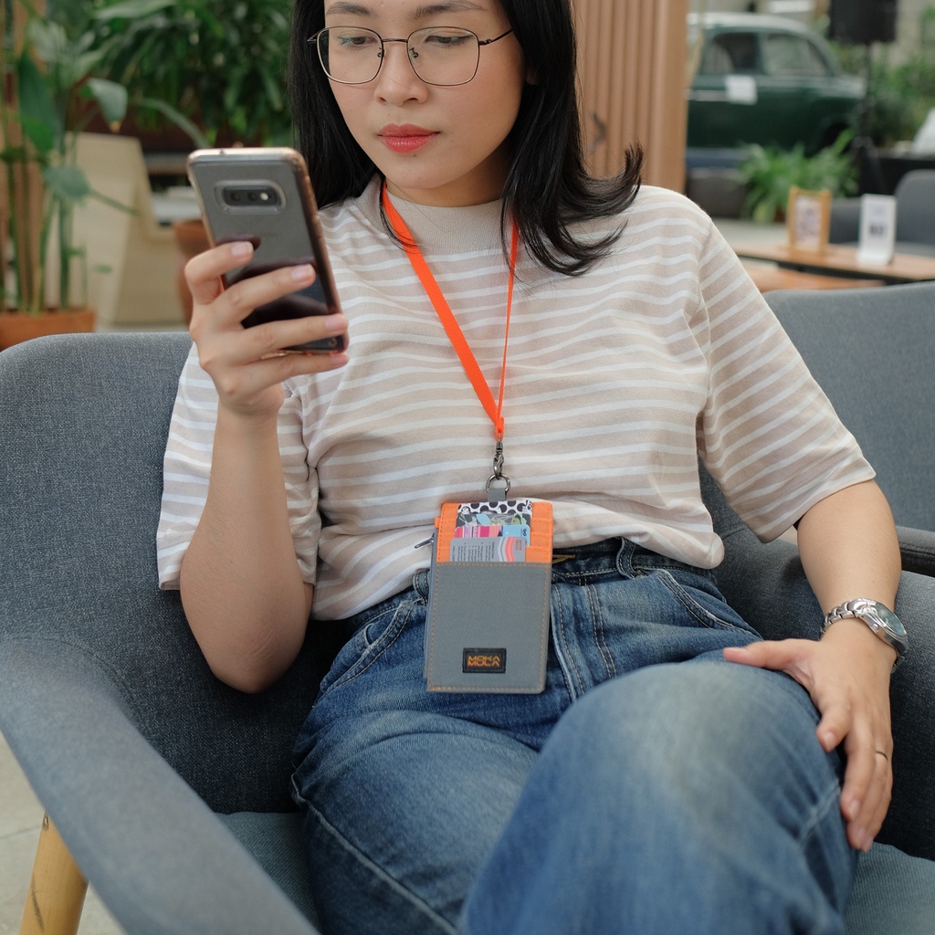 Dompet Kartu ID Card Holder Name Tag Lanyard - Mokamula