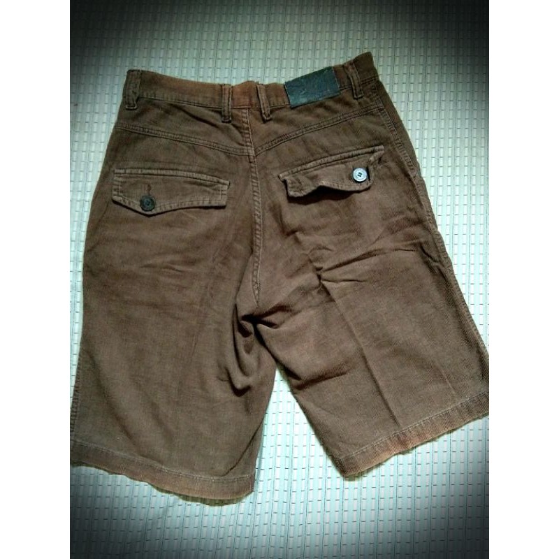 Celana pendek No Fear - Preloved