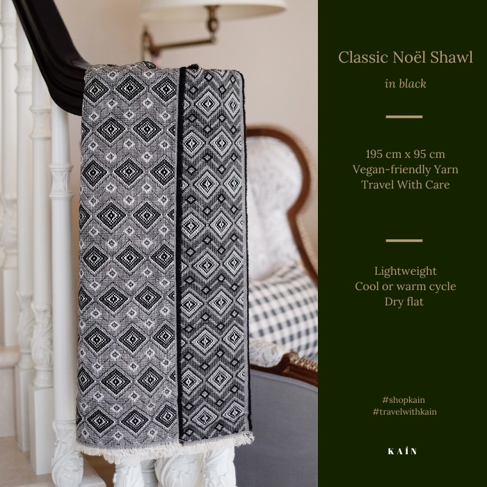 SHOPKAIN Classic Noël Shawl - Classic Collection