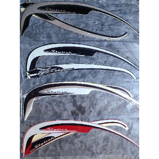Striping stiker Scoopy 2013 Karbu Stylish / stiker lis bodi motor scoopy lama