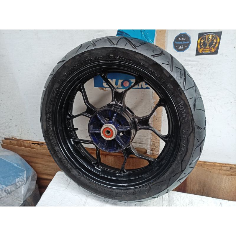 Velg pelek r25 r 25 mt25 mt 25 racing palang original ori copotan standar layak pakai kelengkapannya