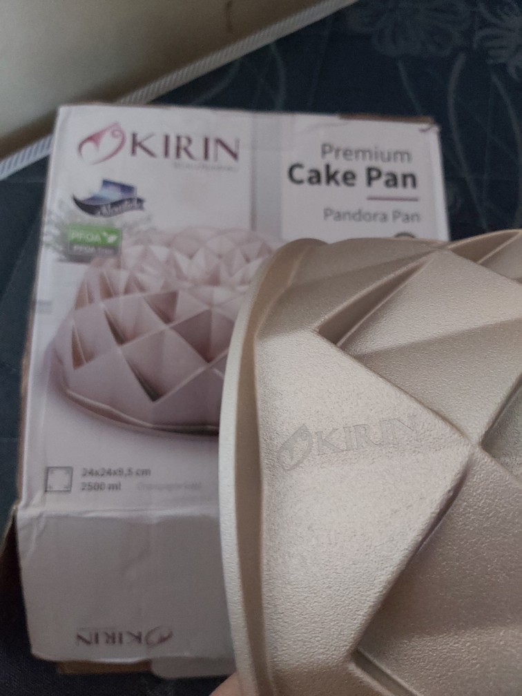 Kirin Loyang Kue Bolu Premium Cake Pan / Loyang Kirin Pandora Champagne Gold Anti Lengket