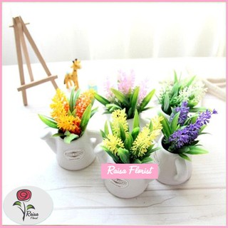 Set Tulip Vas Artificial Hiasan Cafe Rumah Bunga Plastik Set Tulip Vas Artificial Hiasan Cafe Rumah Bunga Plastik