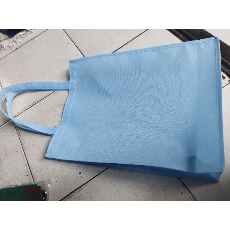 

goodie bag jahit / tas puring jahit / tas spunbond