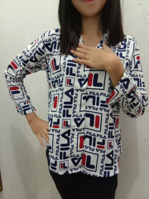 Kemeja casual wanita lengan panjang motif