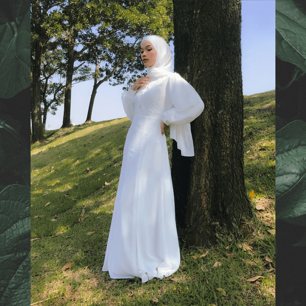 RAVALLA DRESS BYGIAGIO dress akad simple gaun wedding pernikahan baju muslim putih gaun lamaran elegan pakaian wanita pesta elegan fashion korea dres lebaran cantik anggun mewah nyaman gaun duyung vintage fashion dress bahan ceruty baby doll furing tebal