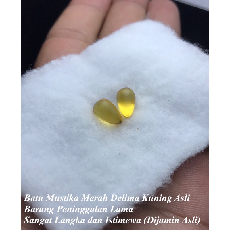 

Batu Delima Kuning Asli dari Buah Delima Kuning Langka Harga Satuan