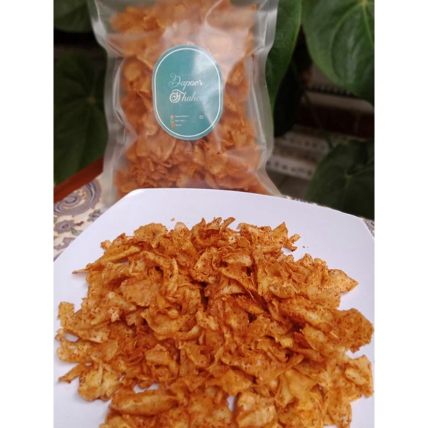 

Snack Kripset Kripik Singkong Pedas Renyah Cemilan Enak Gurih Murah 250g