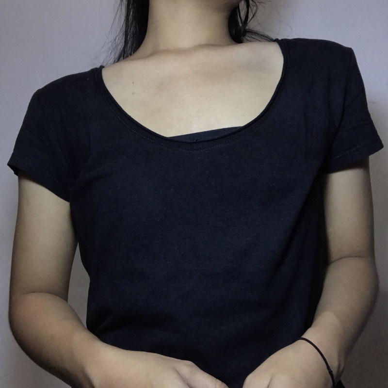 preloved kaos polos hitam merk zara