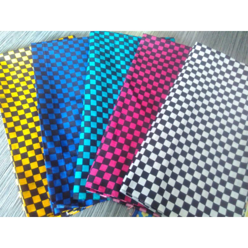 Kain batik pekalongan IK kotak catur monokrom pink/toska/biru/kuning/putih set kain batik dan embos
