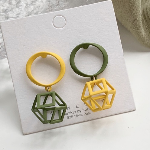 Anting Tusuk Gantung Bahan Sterling silver 925 Desain Geometri hollow Gaya Jepang / Korea / Hongkong / simple Untuk Wanita