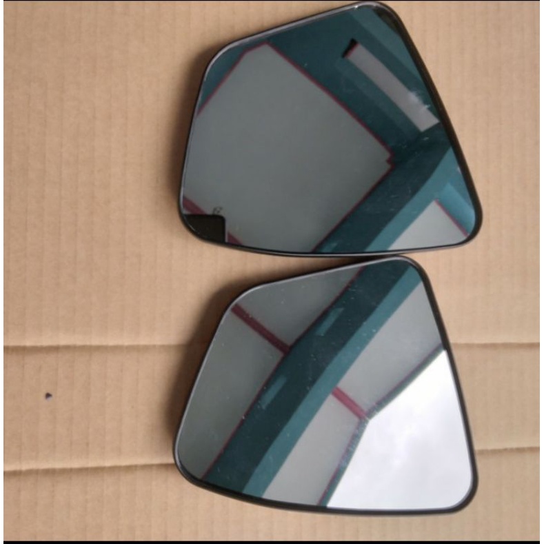 kaca spion Avanza Veloz 2022