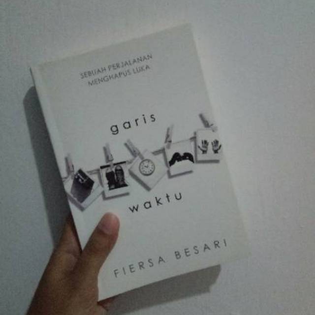 Buku Garis Waktu