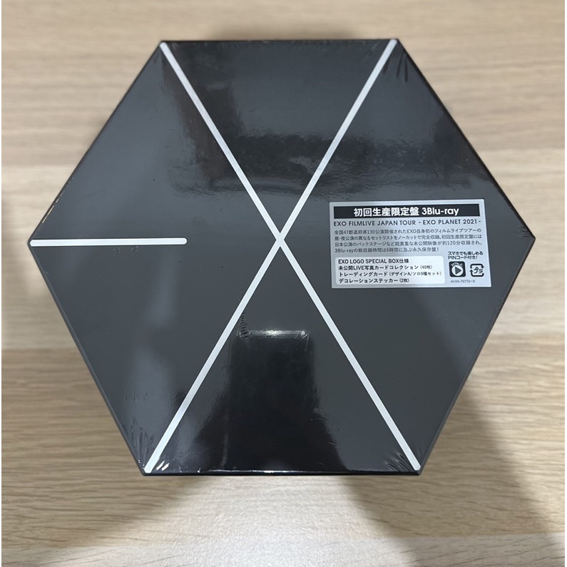 [FULLSET] EXO FILMLIVE JAPAN TOUR - EXO PLANET 2021 (BLURAY Vers.)