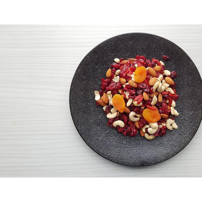 

Red Festival Mix (Nuts & Fruits) 300 Gr Kode 365