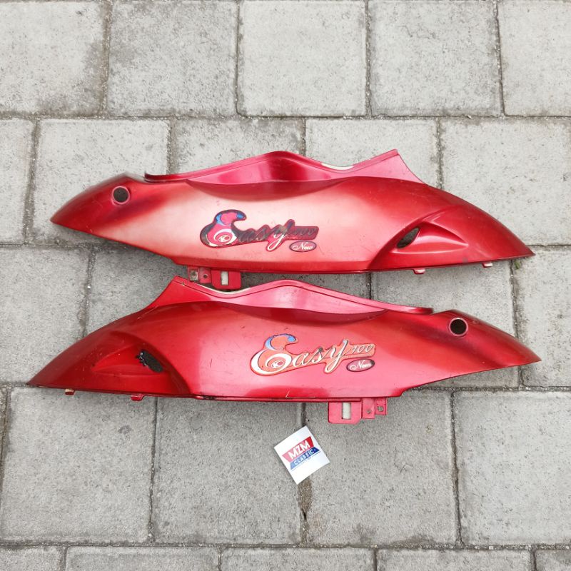 Tepong Tempong Body Belakang Kymco Easy 100