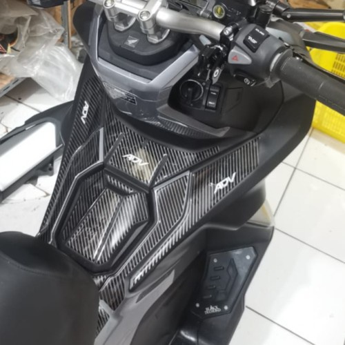 OTOMOTIF AKSESORIS MOTOR DECKPAD PELINDUNG TANGKI TANKPAD ADV 150 MOTIF CARBON TIMBUL