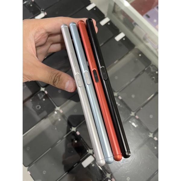 Sony Xperia 8 64GB Super Mulus Like New ALL OPERATOR INDONESIA MURAH BERGARANSI