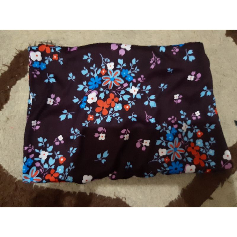 Celana motif bunga - Celamis motif bunga - Celana harian motif bunga
