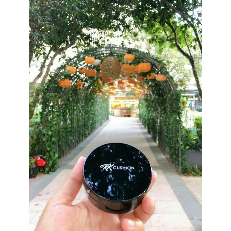 RK CUSHION ( Ivory )