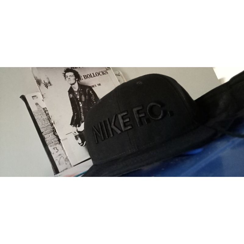 snapback Nike fc