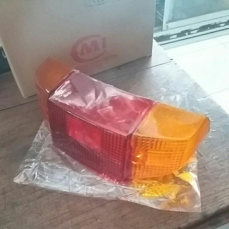 Mika lampu belakang stop + sen V80 robot