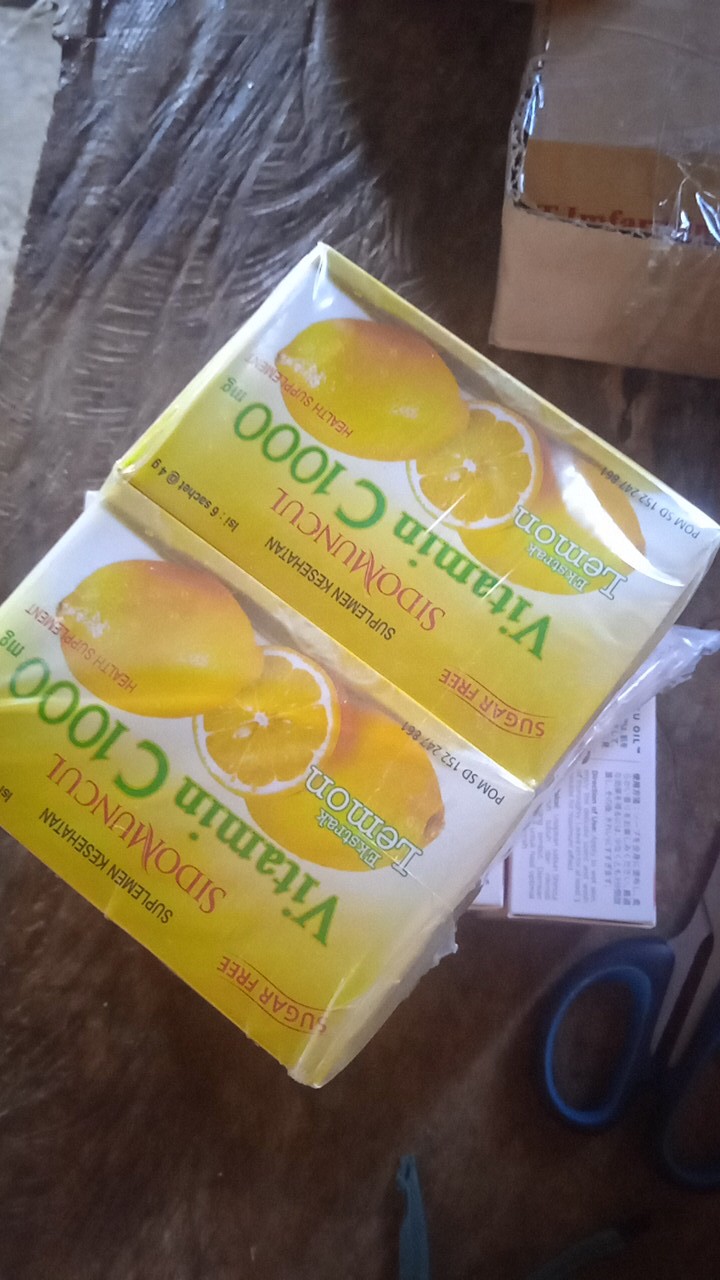 Sidomuncul Vitamin C 1000 Mg Perpack Isi 6 Sachet 4gram Ada 2 Rasa Lemon Dan Orange Shopee Indonesia