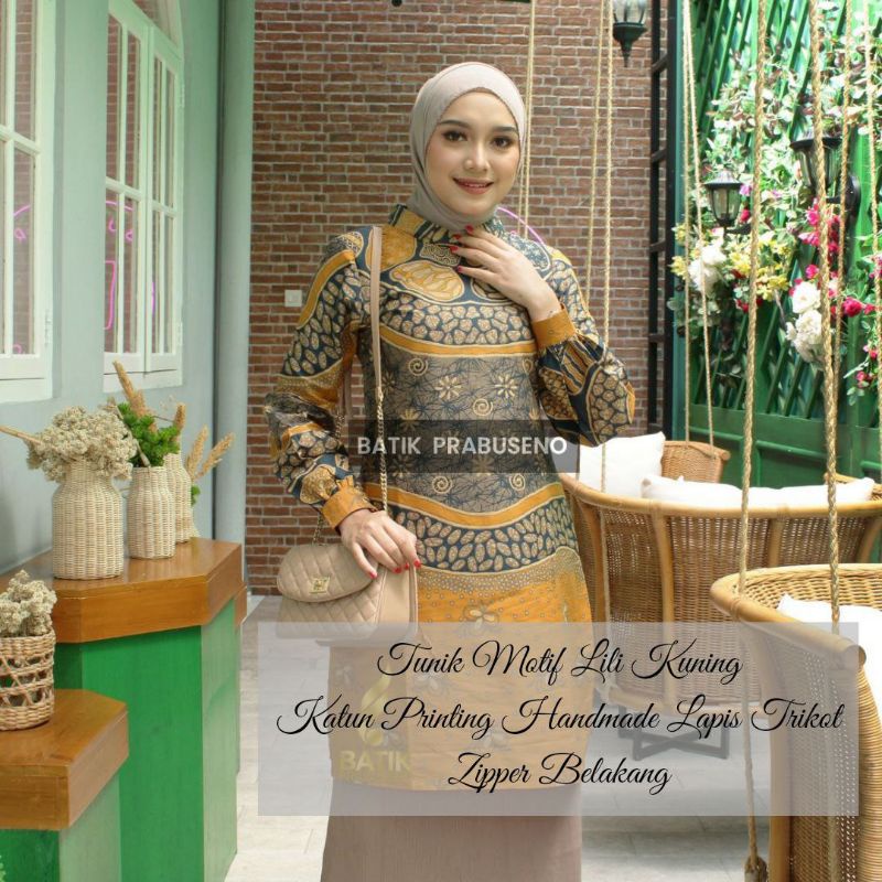 Tunik motif Lily kuning