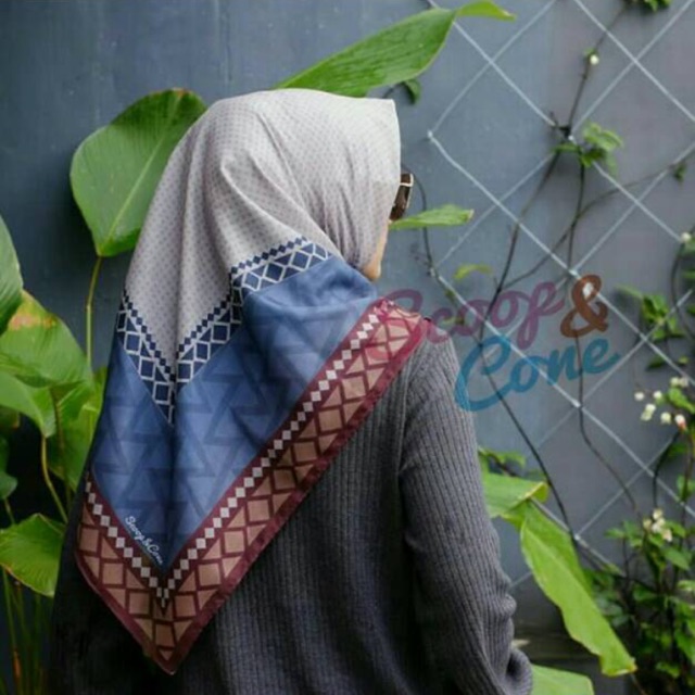 Scoop&cone preloved vgc. Scoop and cone.