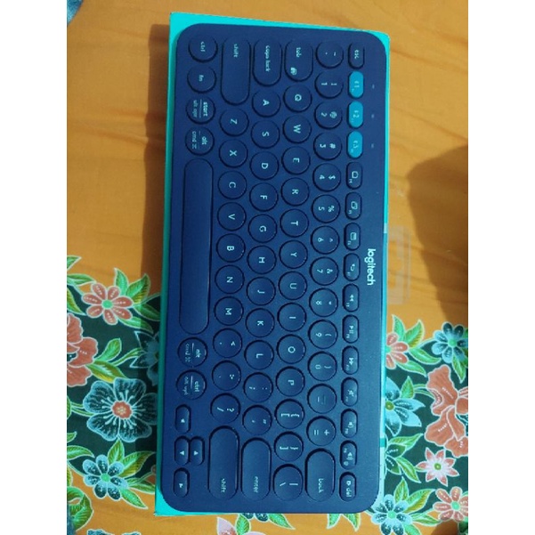 keyboard logitech k380 bekas. baru dipake sebentar