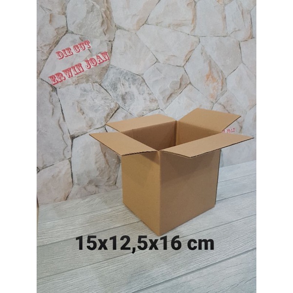 

Kardus / Box / uk. 15x12,5x16 cm / Karton packing polos baru ST