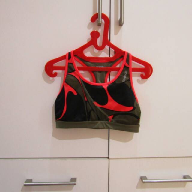 sport bra reebok