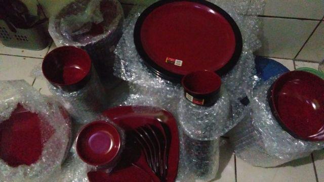 Set Komplit Melamin Golden Dragon