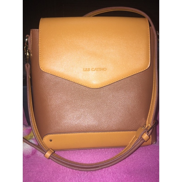 Tas selempang Les Catino Grizela Crossbody warna coklat