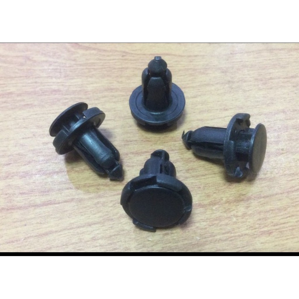 Klip Kancing Bumper Bemper Mobil Mitsubishi Xpander Outlander 2 pcs